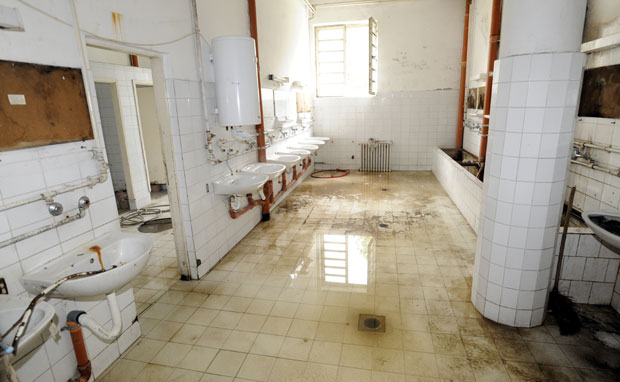 Покрадене и славине у касарни!